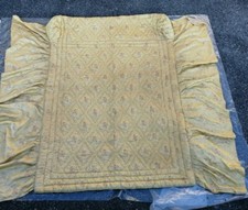 Ancien Boutis provençal  doré fleurs tissage satin 