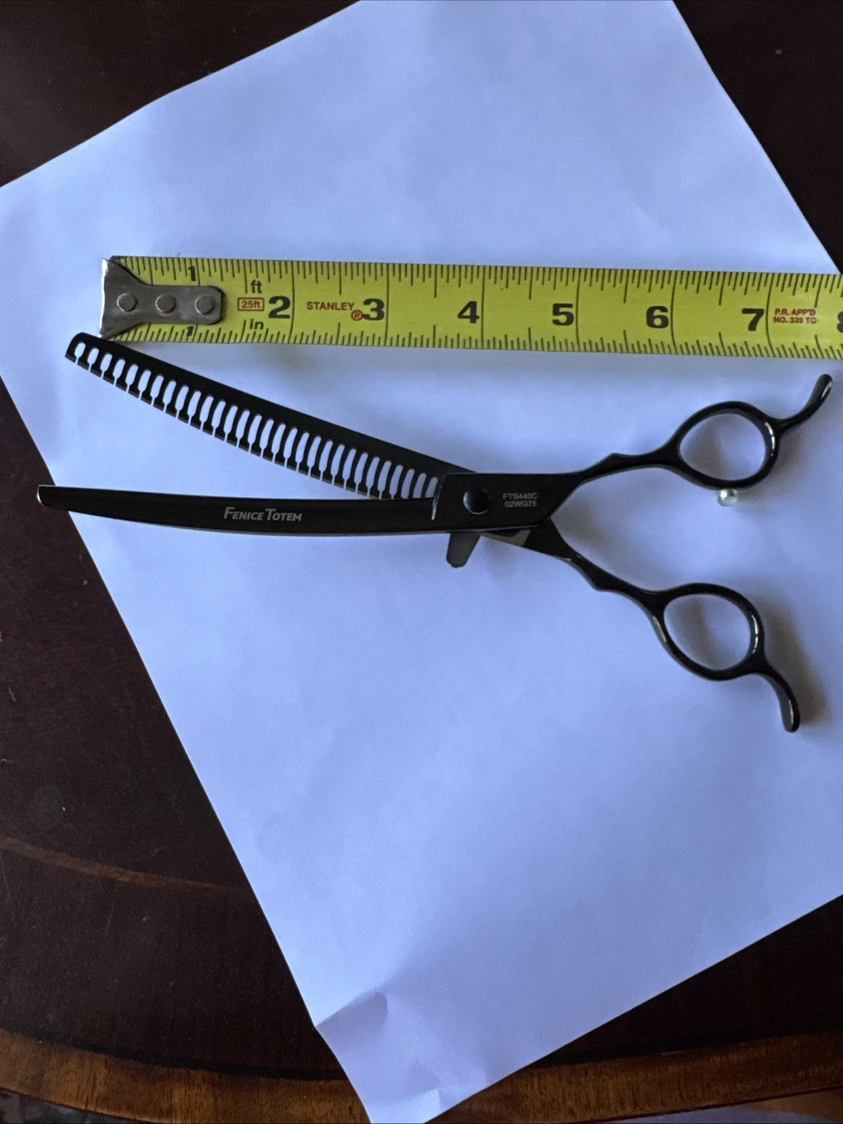Fenice Totem 7.0 inch? Professional Pet Curved Thinning Shears 440C Stainless
Opens in a new window