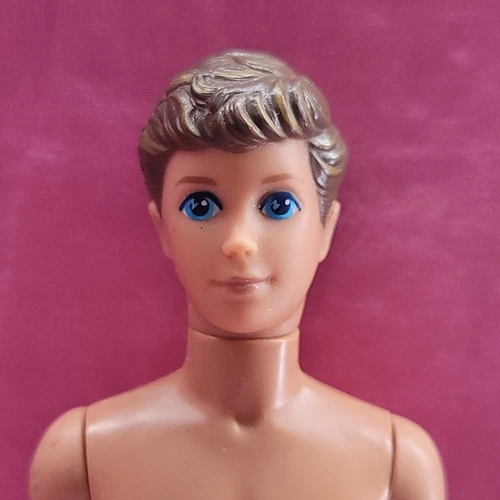 Kevin Cool Teen Boyfriend of Skipper 1990 Brown Hair