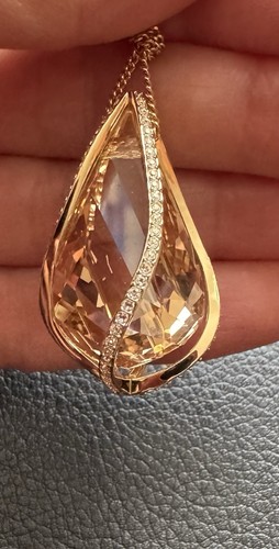 Genuine Swarovski Energic Pendant necklace, Gold Tone Plated