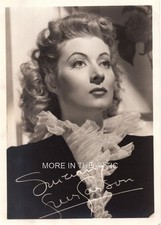GREER GARSON LOOKING STUNNING IN THIS ORIGINAL VINTAGE HOLLYWOOD FAN PHOTO