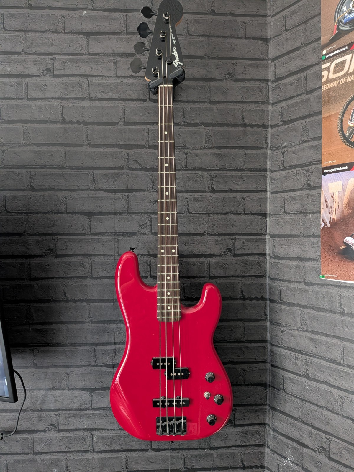 Fender Jazz Bass Special MIJ - Torino Red