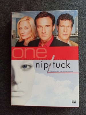 Nip / Tuck - Die Komplette Erste Staffel (5 DVDs) guter Zustand !