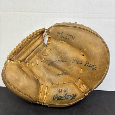 Vintage Rawlings Dick Dietz Professional Model Catcher's Mitt MJ57