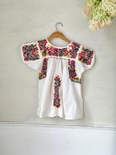 RARE Vintage embroidered folk art shirt embroidery white cotton poplin clothing