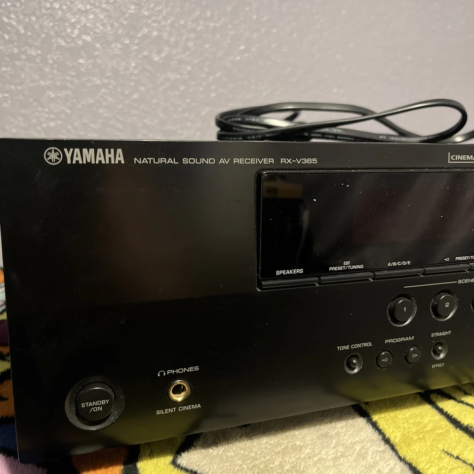 Yamaha RX-V365 Natural Sound AV Audio Reciver Rx-365 CinemaDSP Digital HDMI - Image 2 of 4