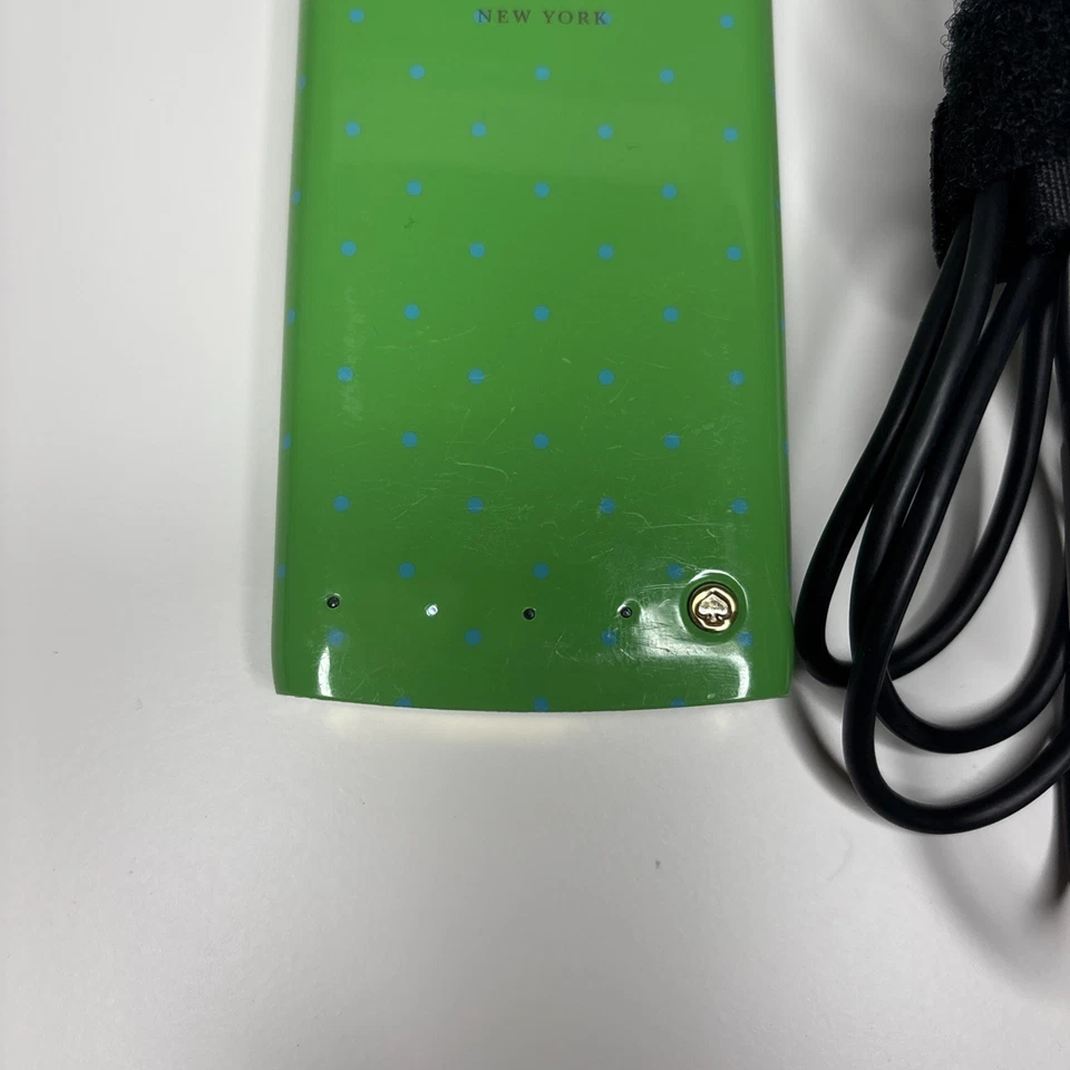 Kate Spade New York Portable Backup Lithium-Polymer USB Battery, 4000mAh, Green - Image 3 of 4