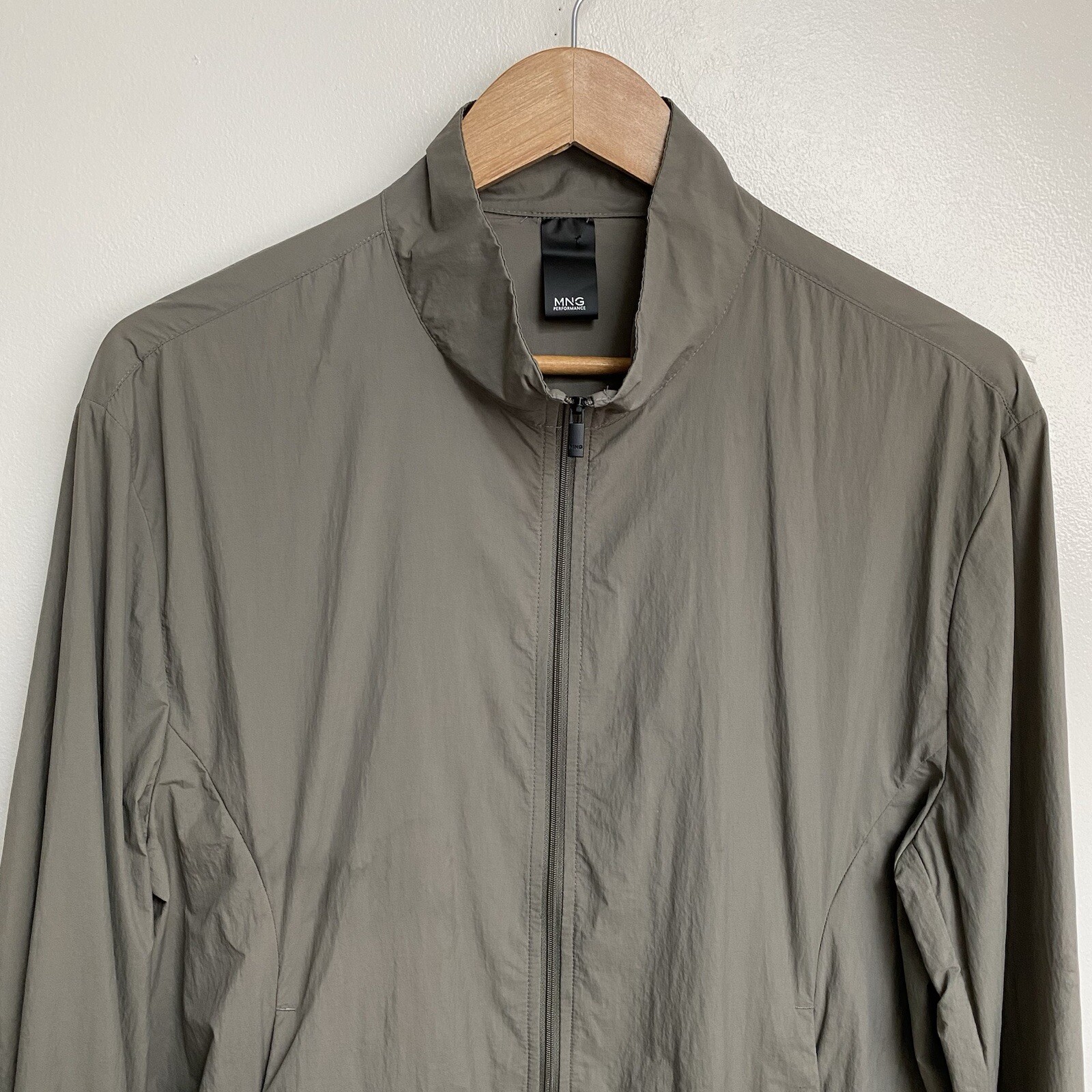 MNG Performance Lightweight Jacket Water Resistan… - image 2