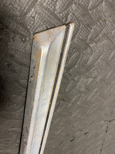 1972 Ford Truck Fender Drivers Lower side rocker trim Molding LH Think Molding - Picture 3 of 9