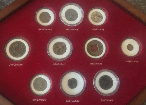 complete danbury mint CASED SET 20 CENTURIES OF COINS - Picture 3 of 7