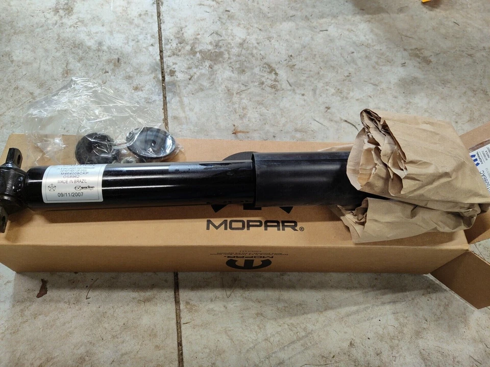 For Dodge Ram 2500 3500 RWD Front Left / Right Shock Absorber 68019286AC 565130 - Изображение 2 из 4