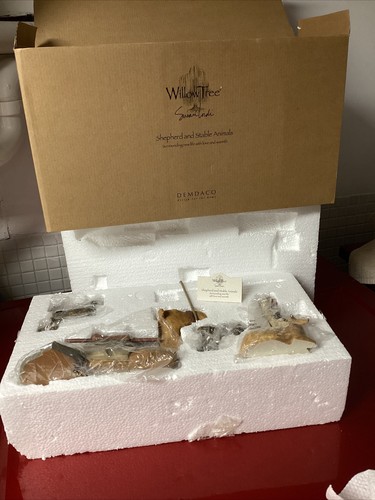 Willow Tree Susan Lordi Shepherd and Stable Animals Nativity Figurine #26105