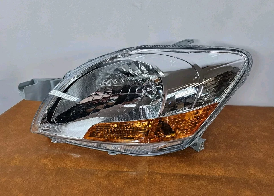 FOR 2007-2011 TOYOTA YARIS SEDAN SET PAIR HALOGEN HEADLIGHT AFTERMARKET NEW#A - Image 4 of 4