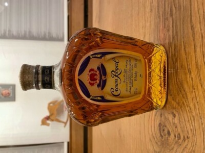 Crown Royal Whisky 1980 (verschlossen)