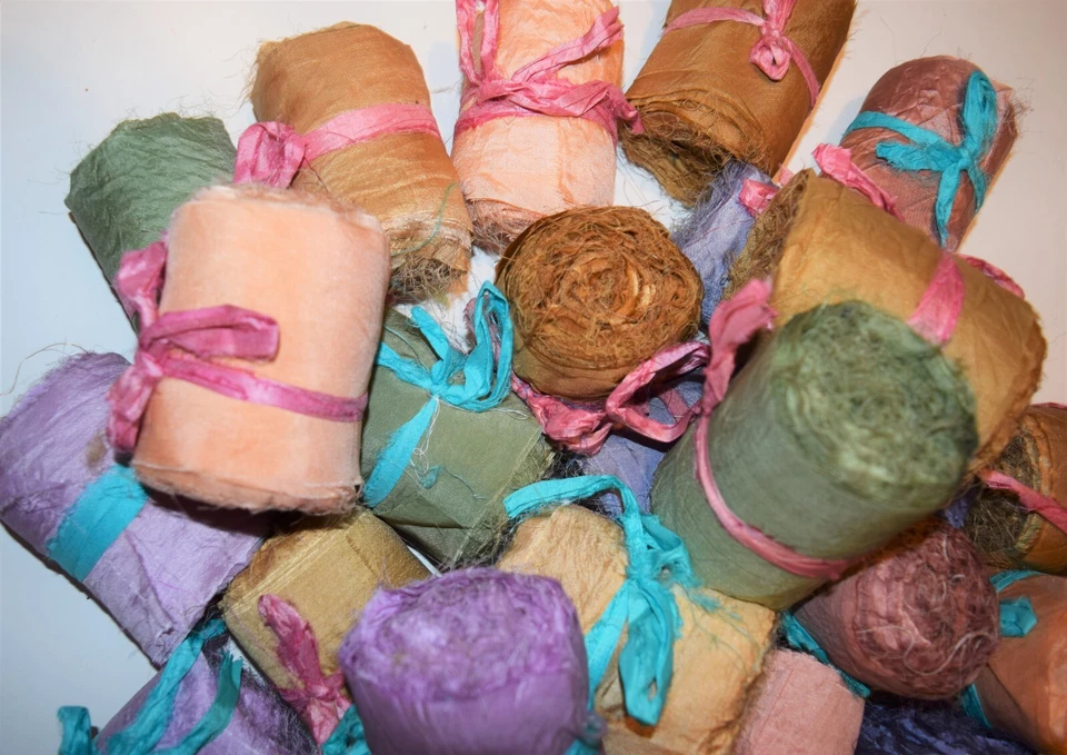 10yards/10color  3 inch Recycled Sari Silk Ribbon in roll Yarn for wedding decor - Image 3 of 3