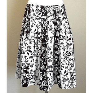 ANN-TAYLOR-LOFT-Brown-amp-White-Floral-Stripe-Full-A-Line-Skirt-w-Pockets-Size-2