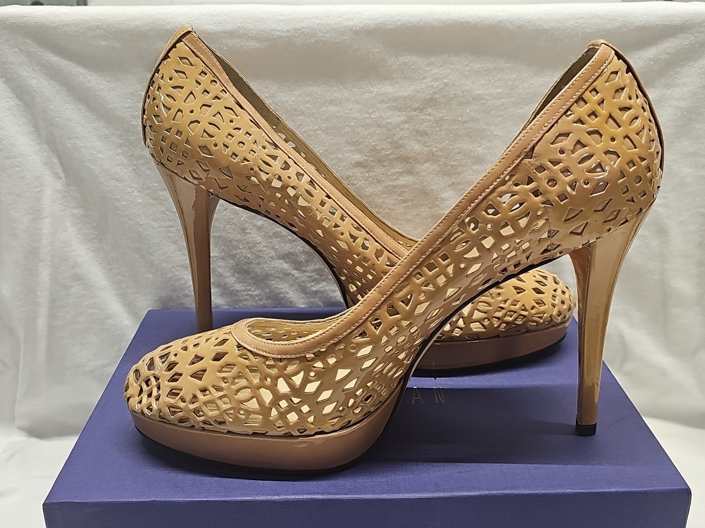 Stuart Weitzman Basket Collection Adobe Aniline S… - image 2