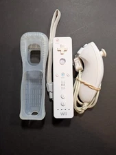Remote Wiimote Nunchuck Controller Set for Nintendo Wii Game Console with Cover