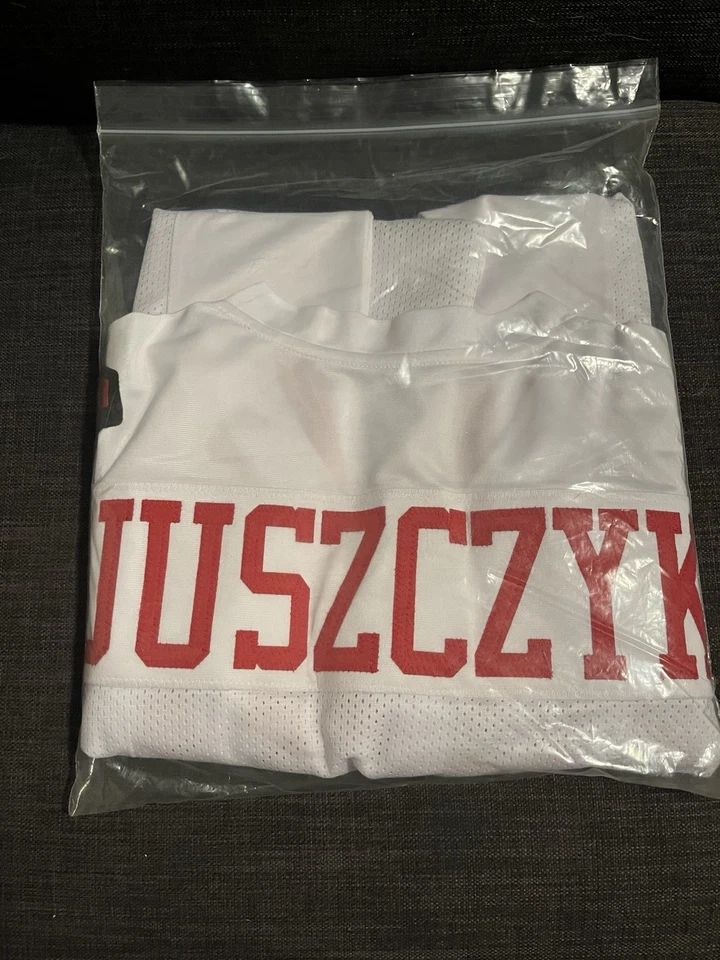 Camiseta branca autografada Kyle Juszczyk 49ers BAS CERTIFICADO DE AUTENTICIDADE - Imagem 4 de 4