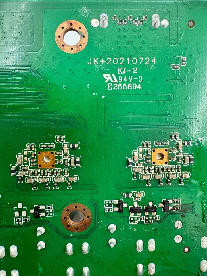 ДЕФЕКТНАЯ НОЧНАЯ СОВА CLB8D12-282ILSA БЕЗОПАСНОСТИ DVR МАТЕРИНСКАЯ ПЛАТА *НА ЗАПЧАСТИ/РЕМОНТ * - Изображение 3 из 3