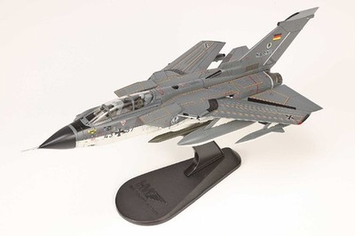 Hobby Master 1/72 Tornado IDS Airplane 43+87 Marineflieger MFG 2 w/AS.34