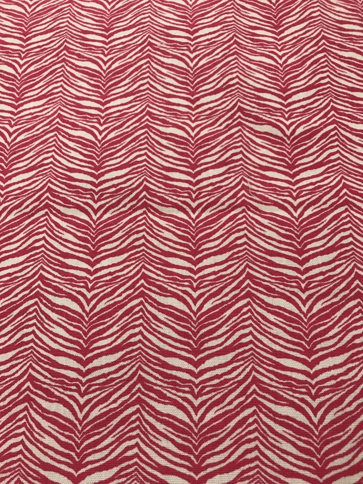 Herringbone Hot Pink TWILL Fabric 1 1/3 YARD PIECE - Image 2 of 4