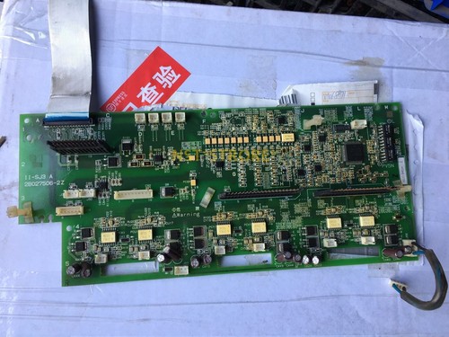 1 Stück gebrauchter Wechselrichter SJ300 Serie 2B027506-2Z Treiberplatine