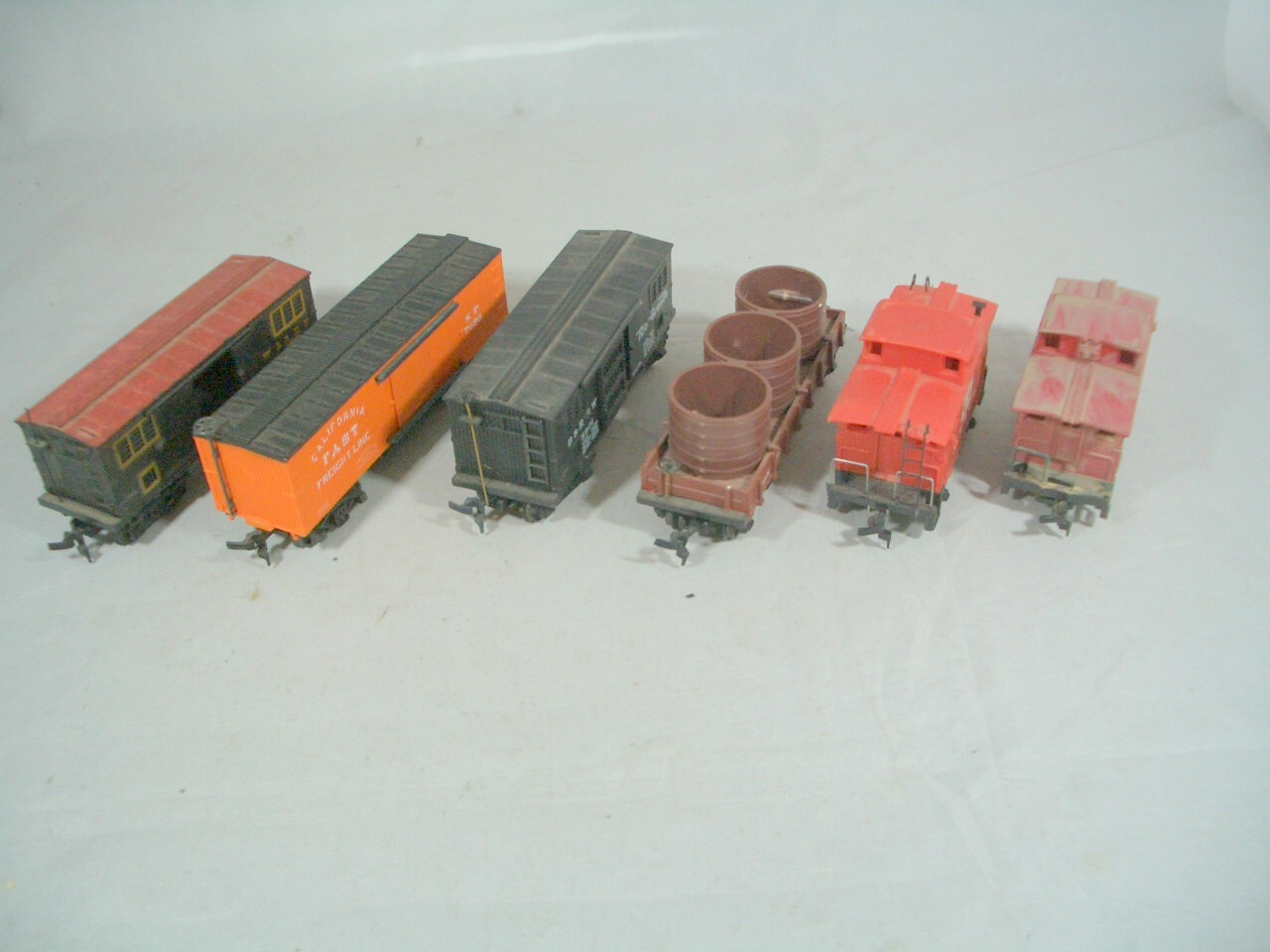 Lot of 5 Bachmann HO Scale Old Time Freight Cars eBay