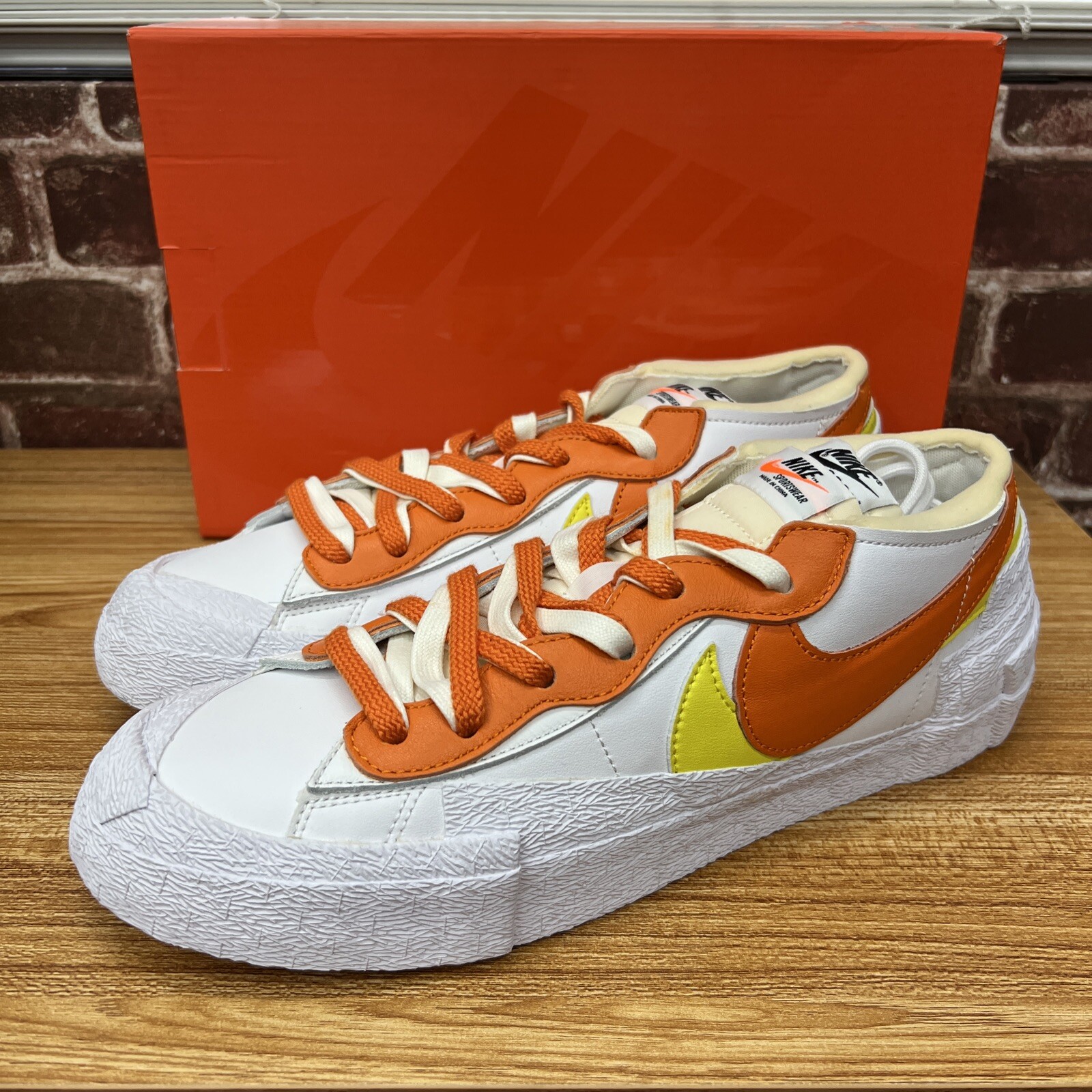 SACAI X NIKE Nike Blazer Uomo Basso x Sacai Taglia 10.5 Bianco Magma Arancione DD1877 100 