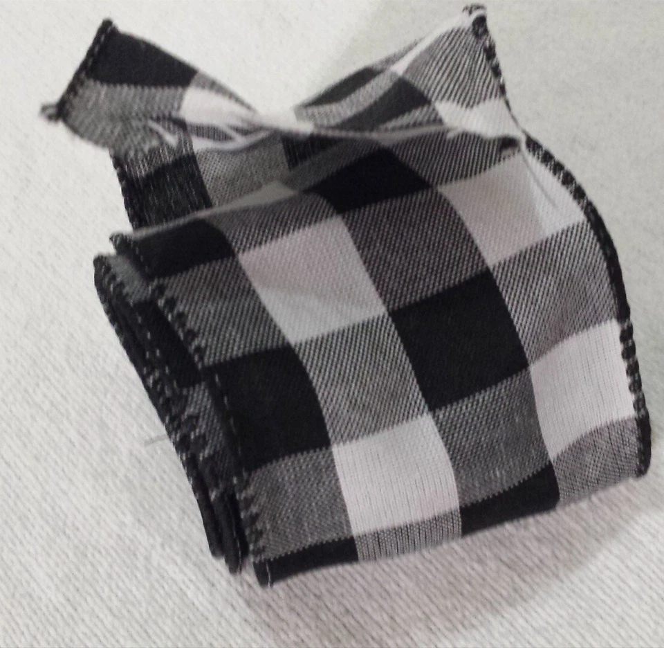 Black and White Wire Edged Ribbon 87" x 2.25" Honey Bee Tree Garland Lot of 3 - Image 4 of 4