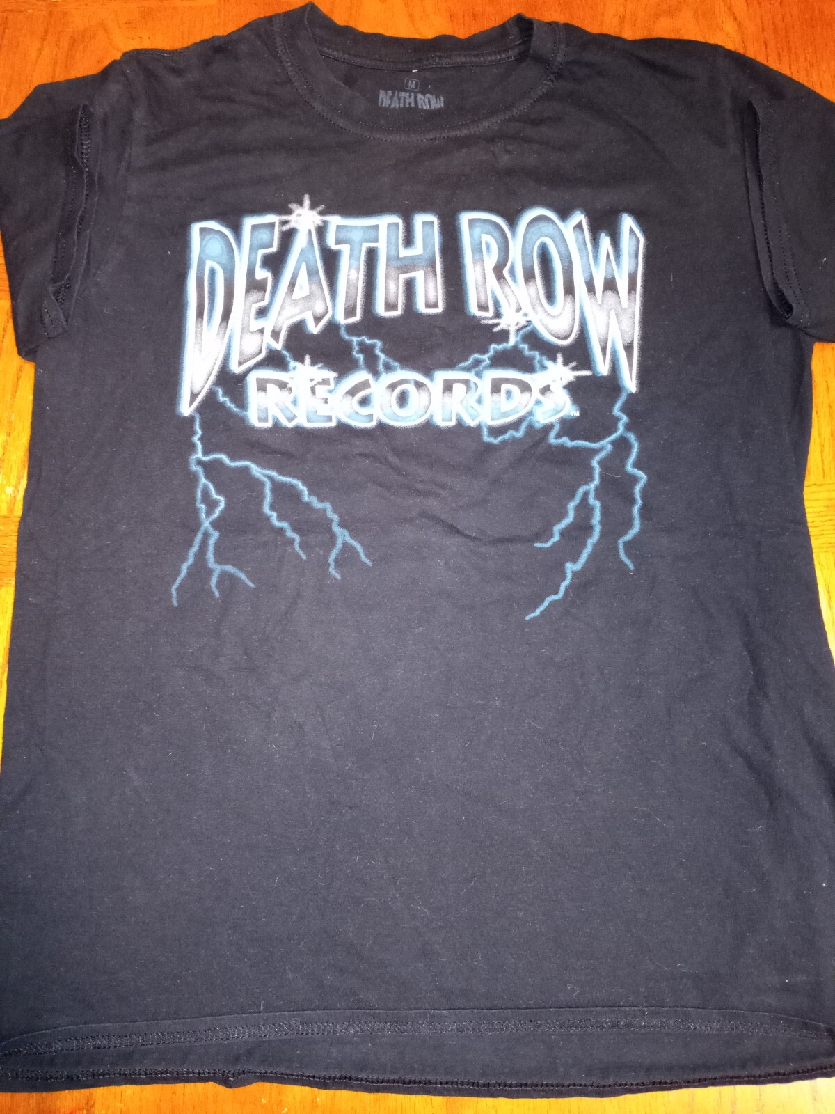 FILA MAGLIETTA VINTAGE 2021 DEATH ROW RECORDS...TAGLIA MEDIA...20 PEZZI