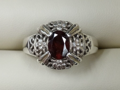 925 STERLING SILVER RING WITH CUBIC ZERCONIA RED STONE TP 925 STERLING SILVER RING WITH CUBIC ZERCONIA RED STONE TP