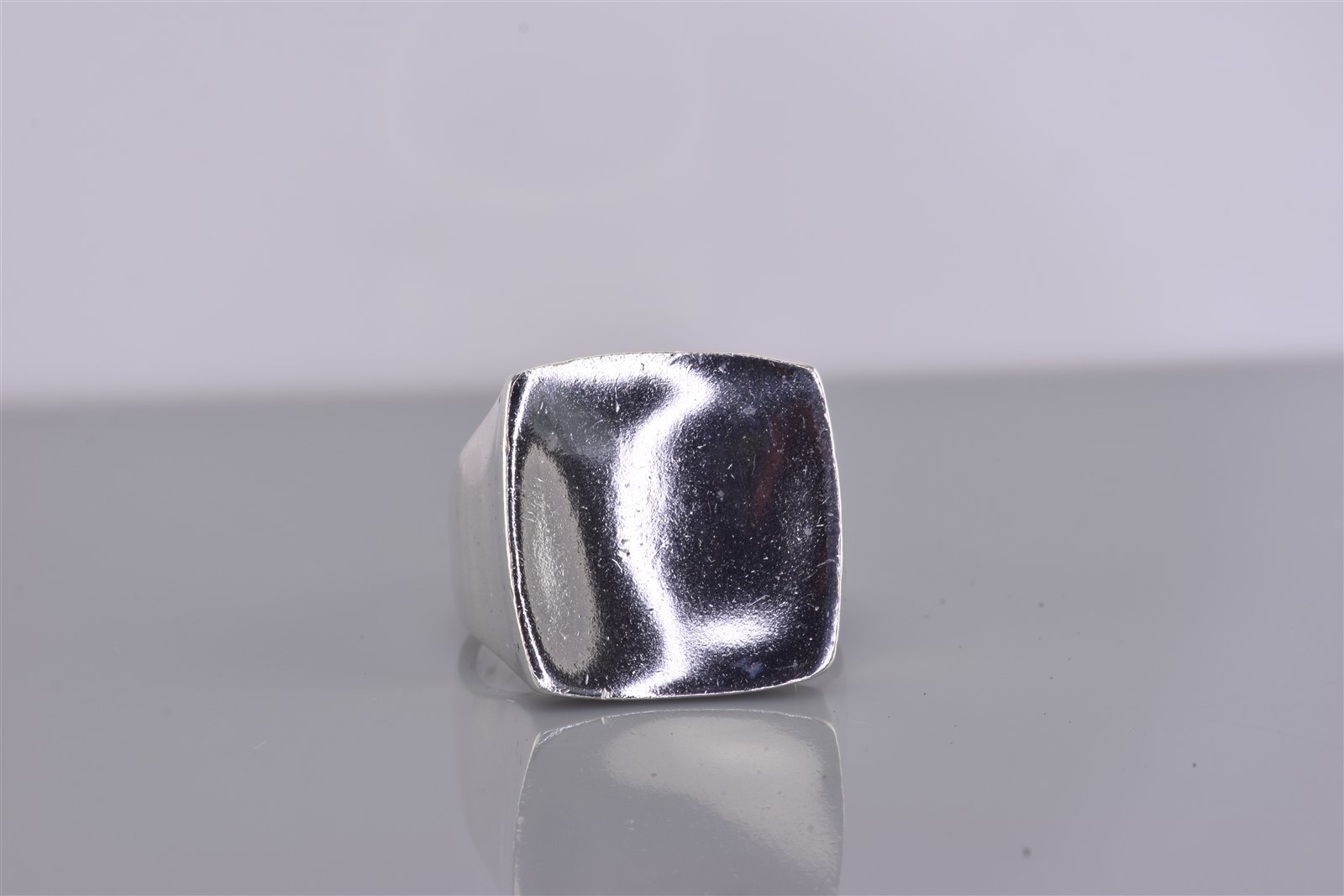 Sterling Silver 18mm Solid Concaved Squared Moder… - image 2