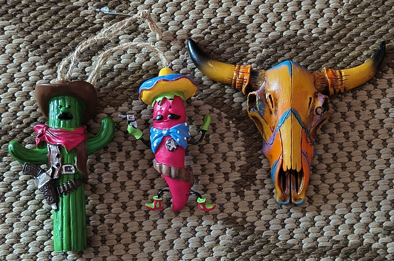 3pc Cowboys & Western Christmas Hanging Ornaments Cactus Chili Pepper Bull Skull