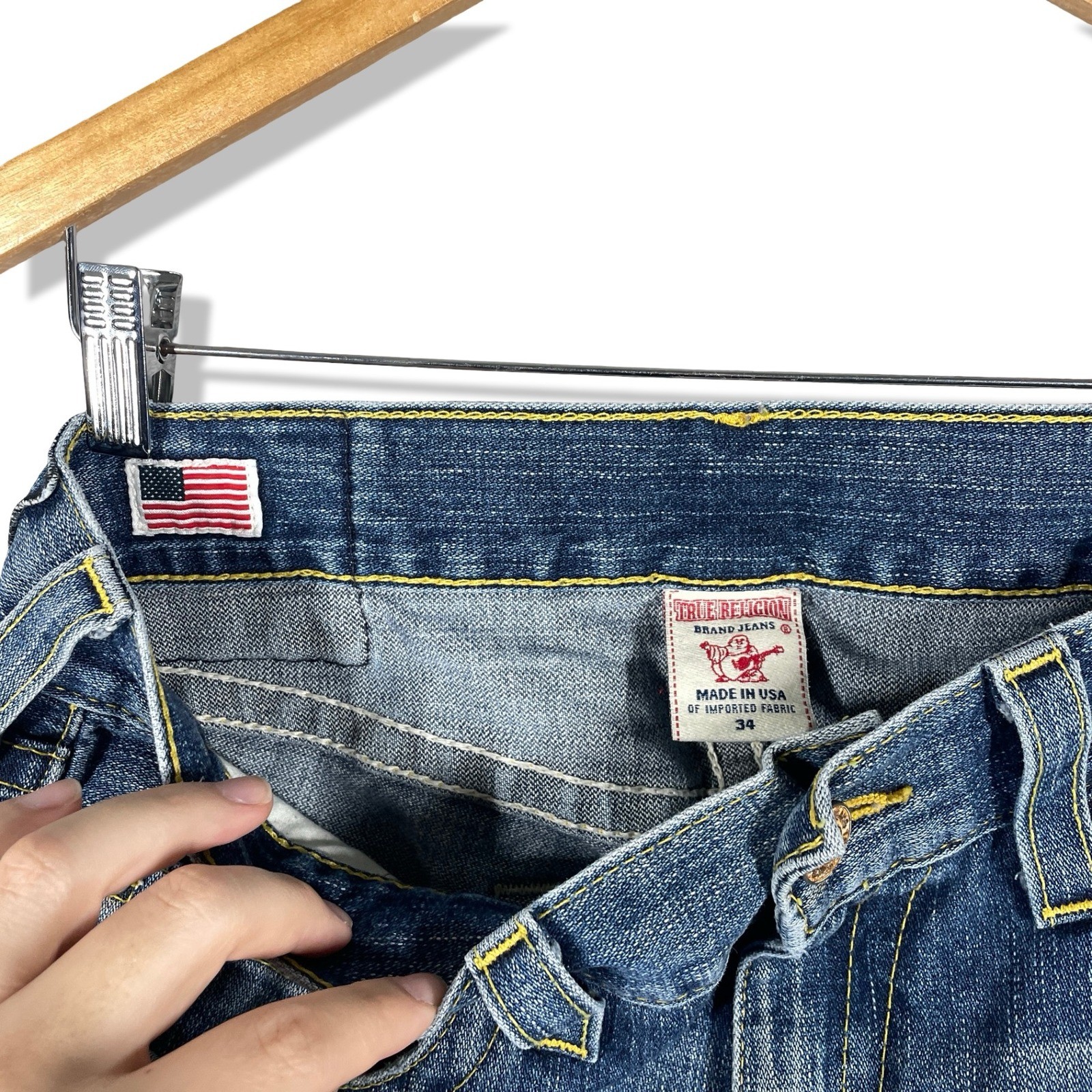 True Religion Bobby Jeans Mens 34 Blue Skull Roses Patch Straight Leg Denim thumbnail 5