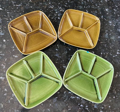 Set of 4 Vintage Sphinx Maastricht / Petrus Regout Divided TV Snack Plates   8.7