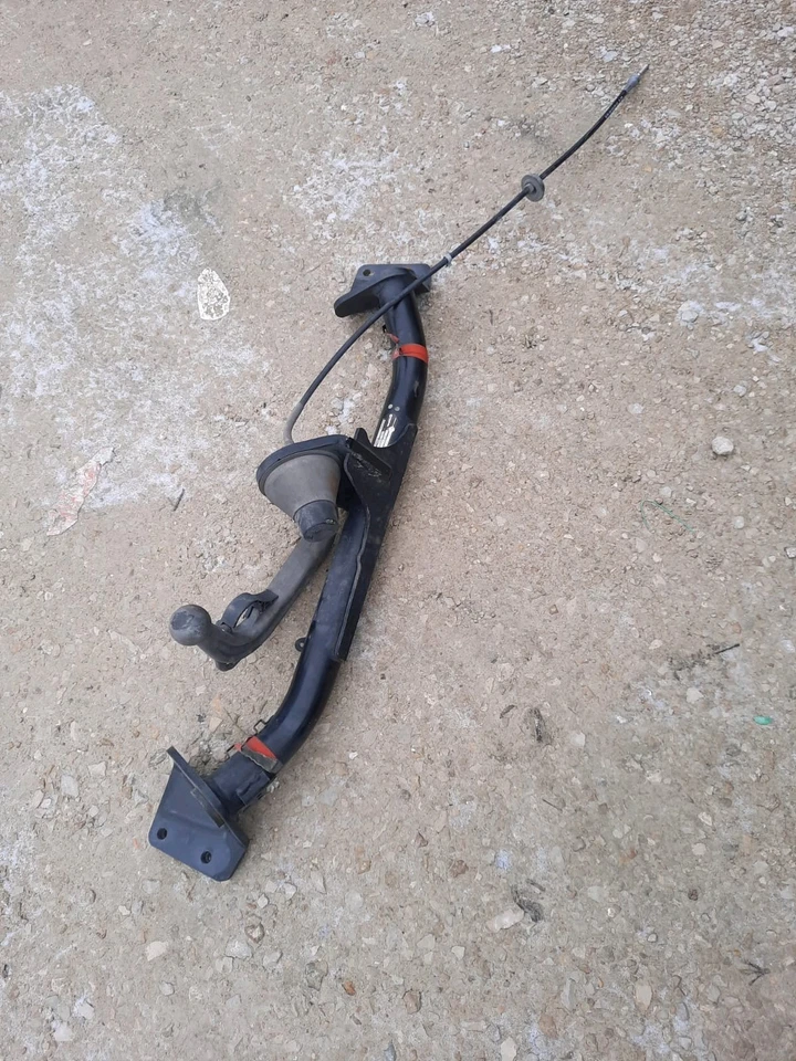 CLA Mercedes Towbar - Image 3 of 4