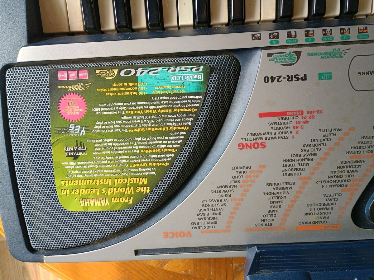 Yamaha Psr-240 Portatone 61 Key Full Size Portable Keyboard. Year