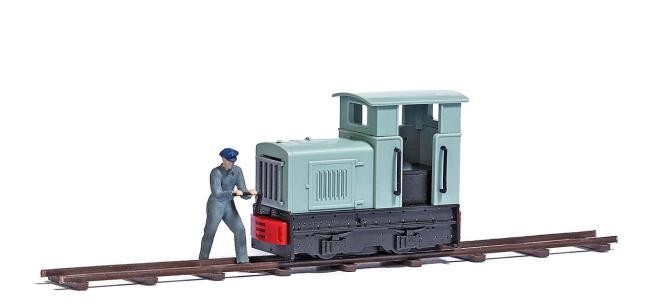 Busch Feldbahnlok mit Ankurbler 7849