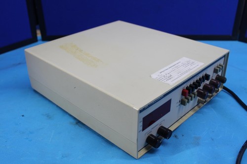 B&K Precision 4011 5MHz Function Generator - Picture 3 of 5