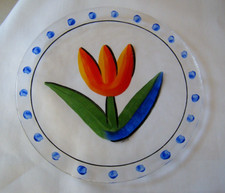 Older Kosta Boda Art Glass Tulip Hand Decorated Ulrica Hydman Vallien Plate 13"