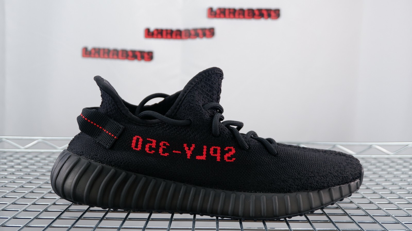 yeezy bred size 9.5
