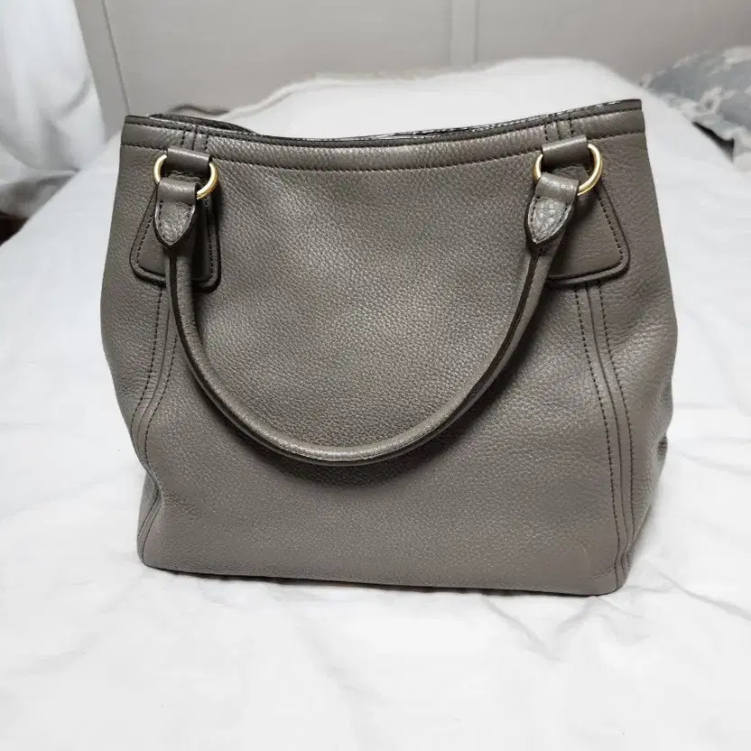 Prada Vitello Daino Top Handle Gold Shoulder Bag BN2534 thumbnail 3