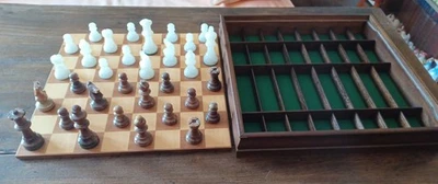 Jeu d’échecs vintage Dal Negro Treviso en bois complet avec coffret - Photo 1/4