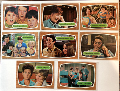 Lot - 8 Vintage 1969 Topps The Brady Bunch Cards #11,26,31,32,41,42,56, & 83