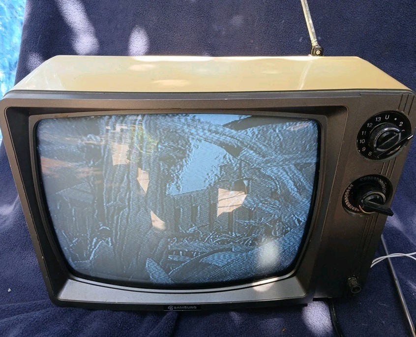 Vintage Samsung 12