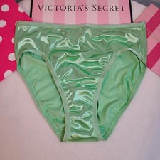 New VTG Victoria's Secret Second Skin Satin Hipster Brief Panty Size M