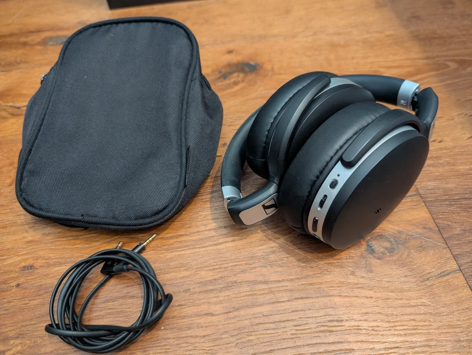 Sennheiser HD 4.50BTNC Over-Ear Wireless Headphones Active Noise Cancelation, photo 3 of 5