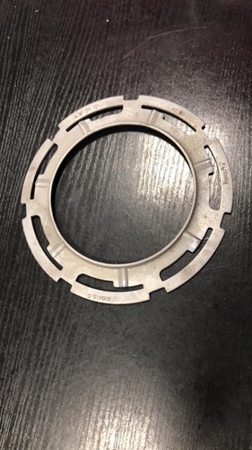 BMW F34 GT Befestigungsmutter Kraftstoffpumpe im Tank 7188565