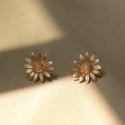 Daisy Gold Earring | 18K Gold Earring | Sunflower Earring |Women Fashion Earring